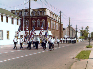 Celebrate Independence Day with family photos